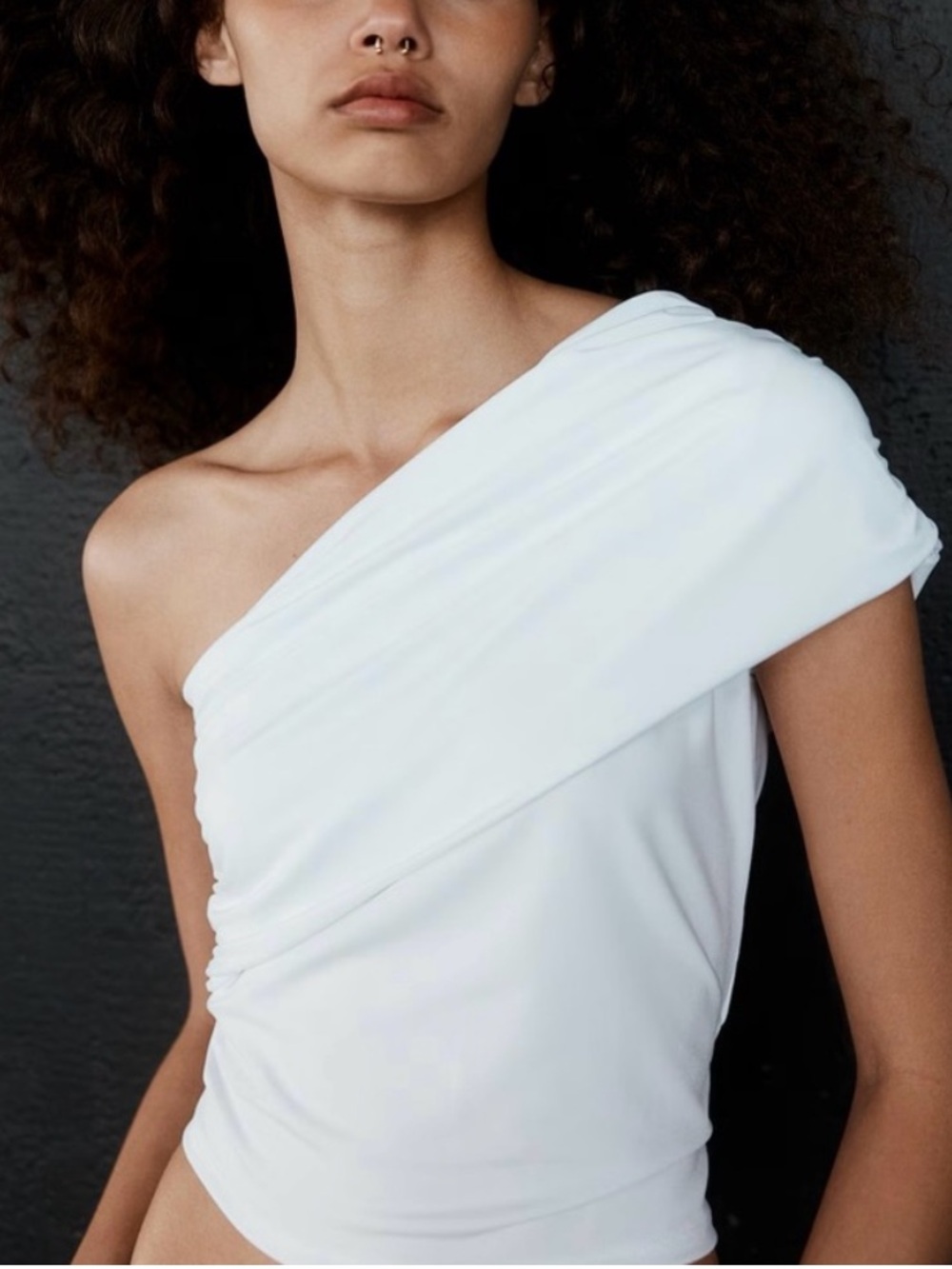 H&M White One-Shoulder Crop Top